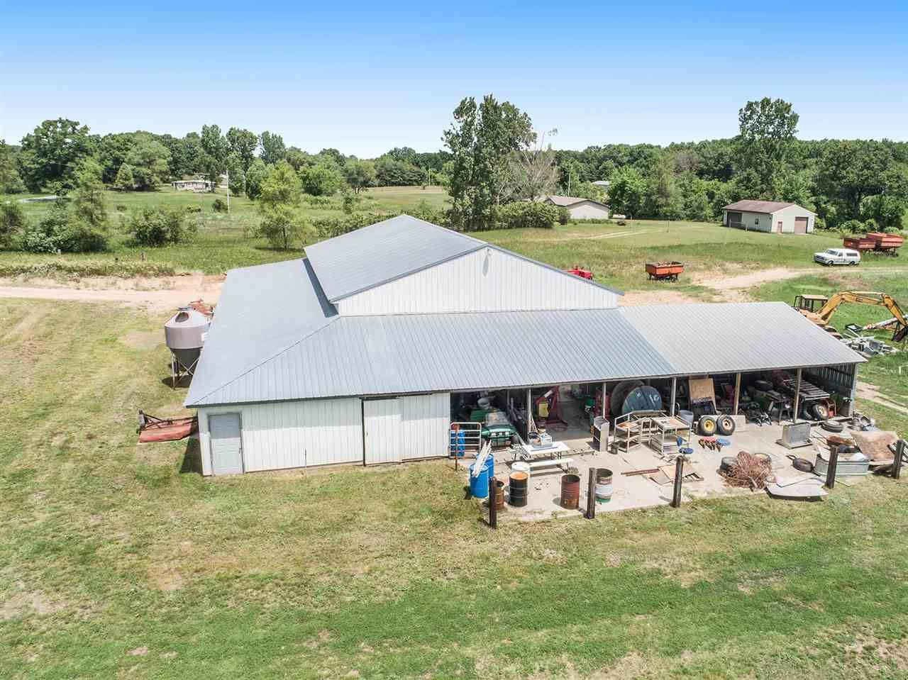 2992 Barber Road Grass Lake, MI 49240 - Photo 5 of 43 Photo 5