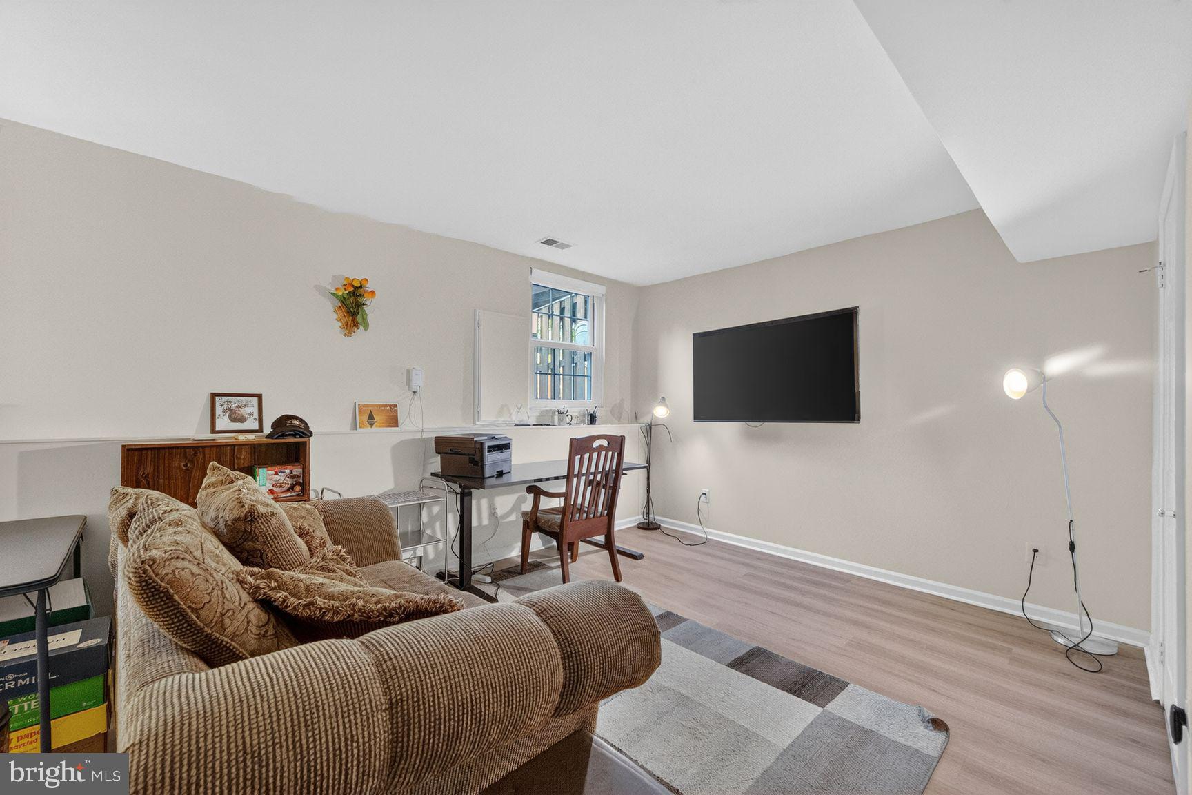 46922 Rabbitrun Terrace Sterling, VA 20164 - Photo 21 of 25