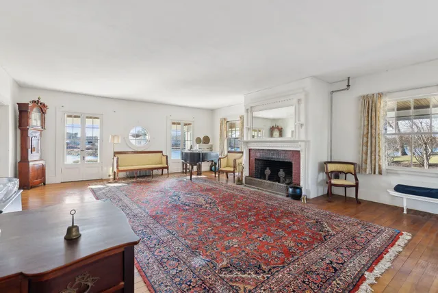 $3,700,000 | 23 Harmon Park Road, York, ME 03909