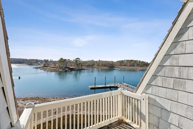 $3,700,000 | 23 Harmon Park Road, York, ME 03909