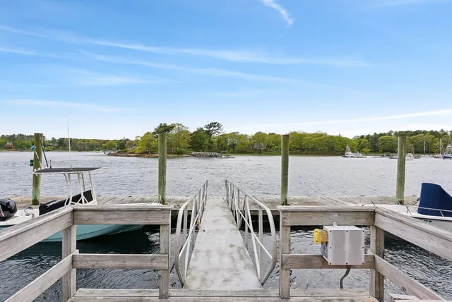 $3,700,000 | 23 Harmon Park Road, York, ME 03909