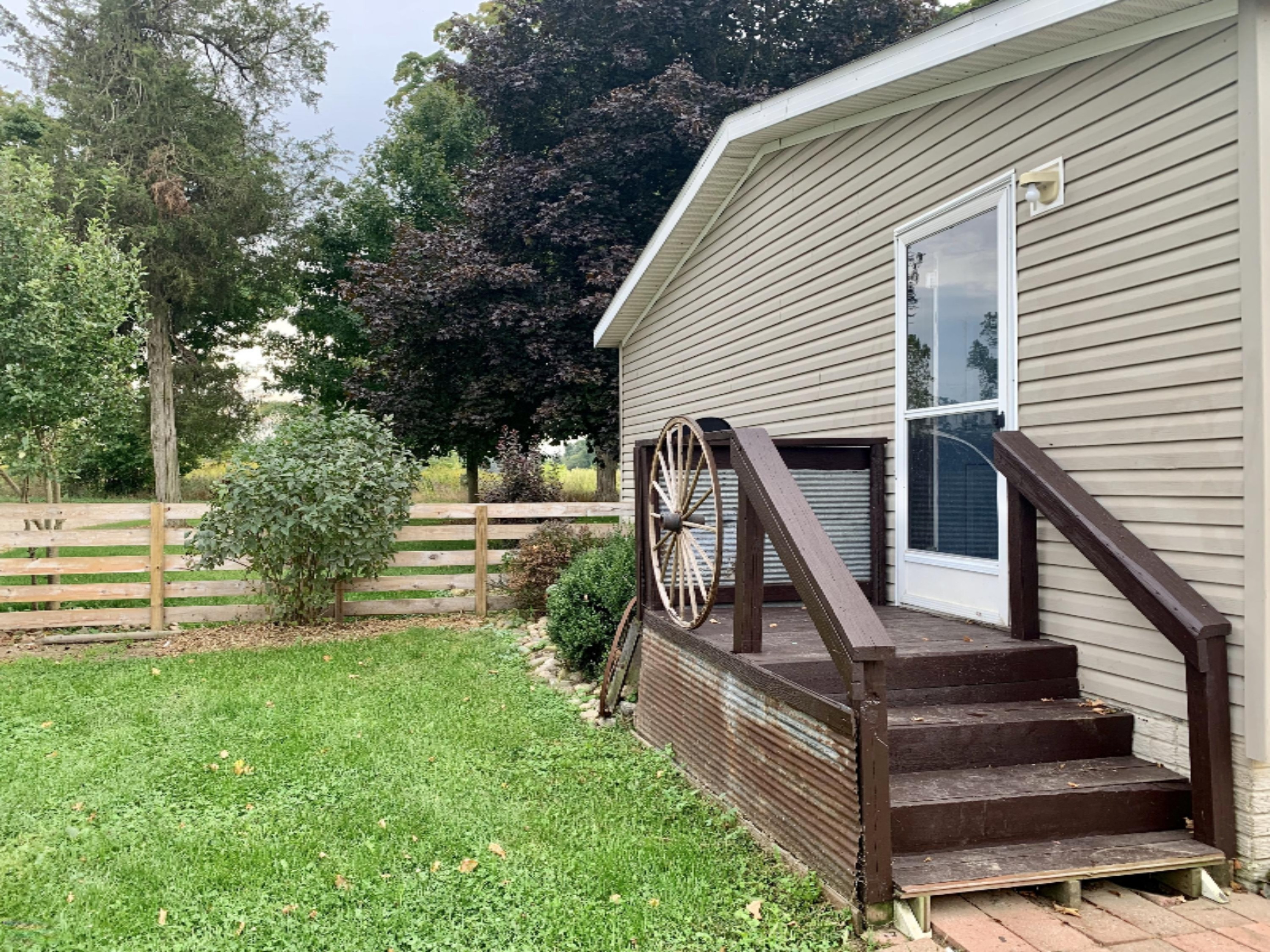 160 West Southern Road Bronson, MI 49028 - Photo 6 of 32 IMG_E3164