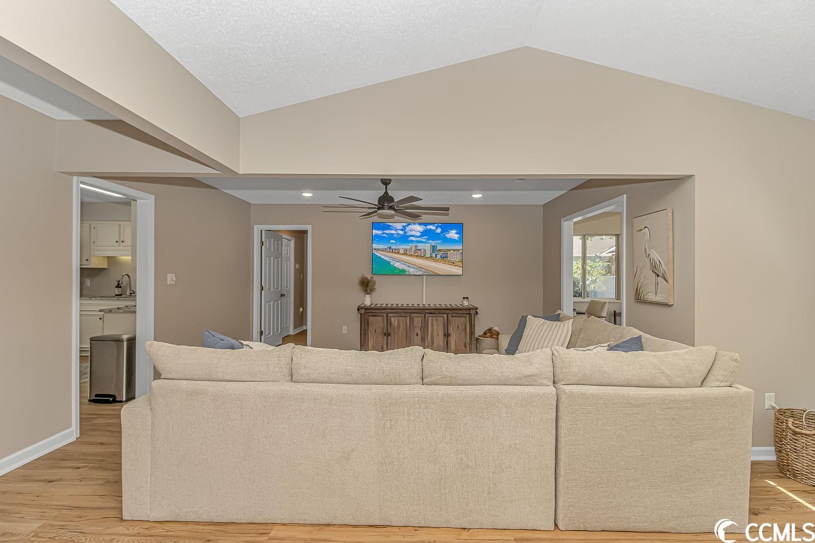 736 Kittiwake Lane Murrells Inlet, SC 29576 - Photo 3 of 40