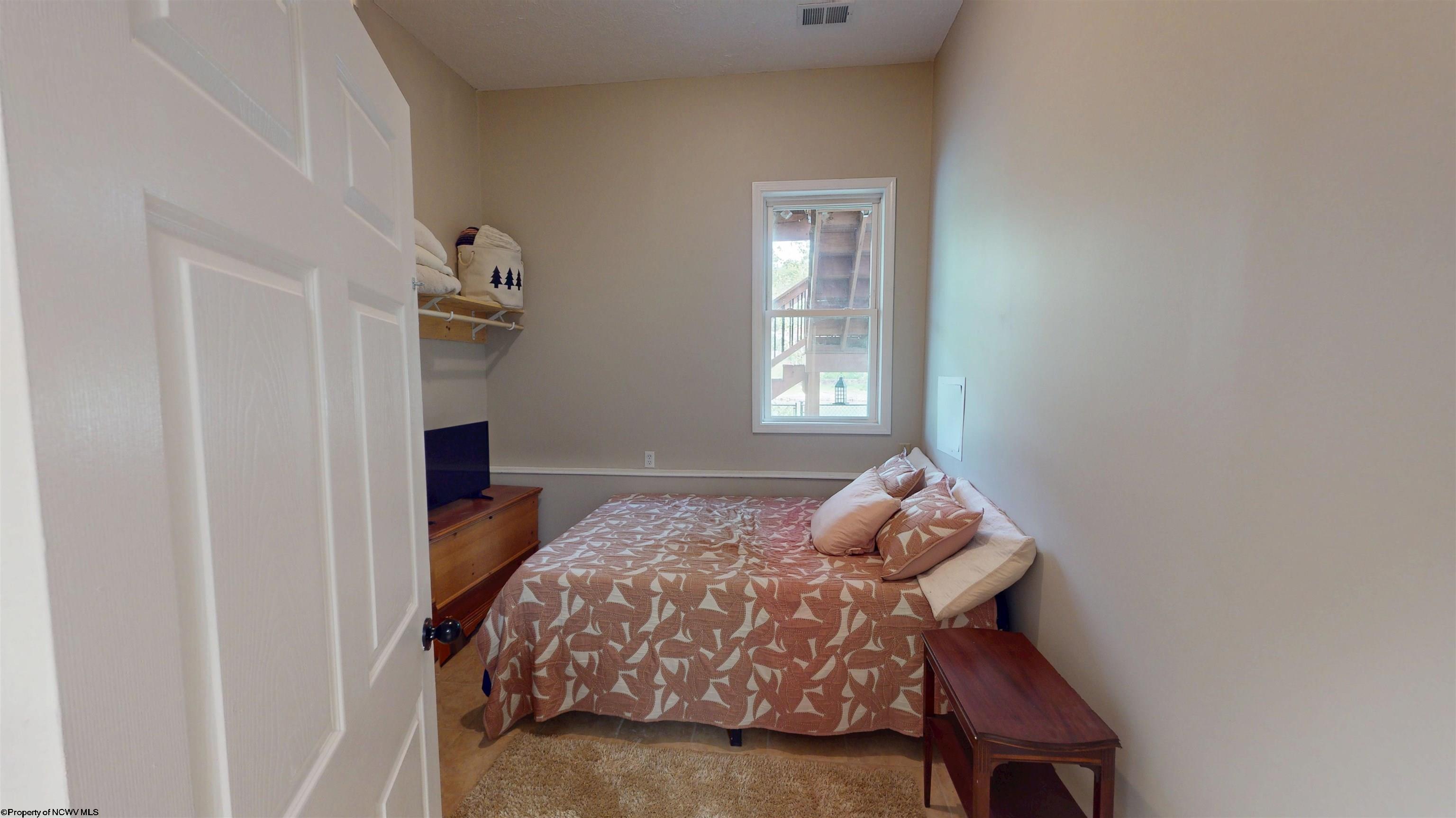 378 White Island Road Fairmont, WV 26554 - Photo 29 of 43 Gallery Image 29