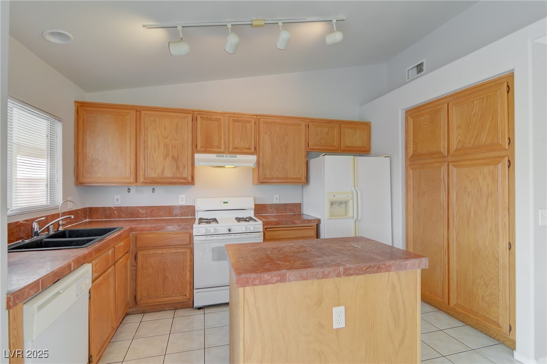 2783 Morning Rain Street Las Vegas, NV 89156 - Photo 6 of 15