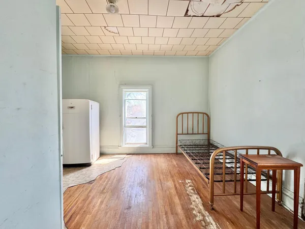 $100,000 | 411 8th Street, Red Wing, MN 55066