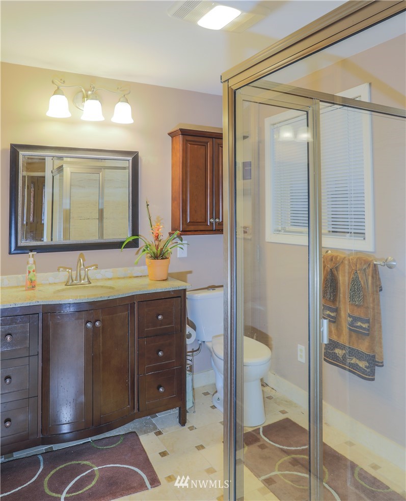 2205 Northeast 28th Street Renton, WA 98056 - Photo 11 of 21