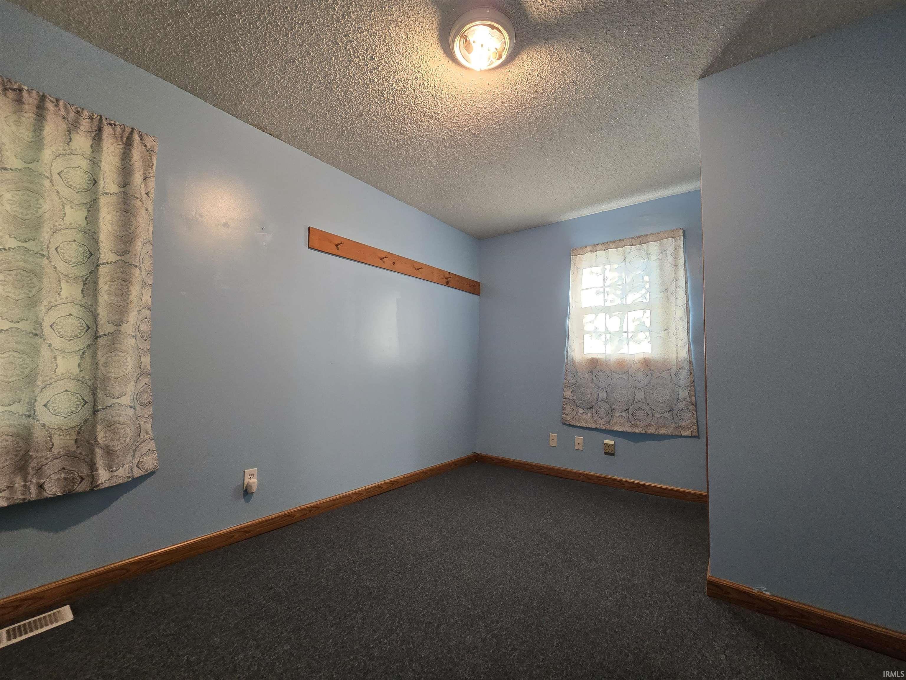 1006 Bloomfield Road Plainville, IN 47568 - Photo 11 of 24 Gallery Image 11