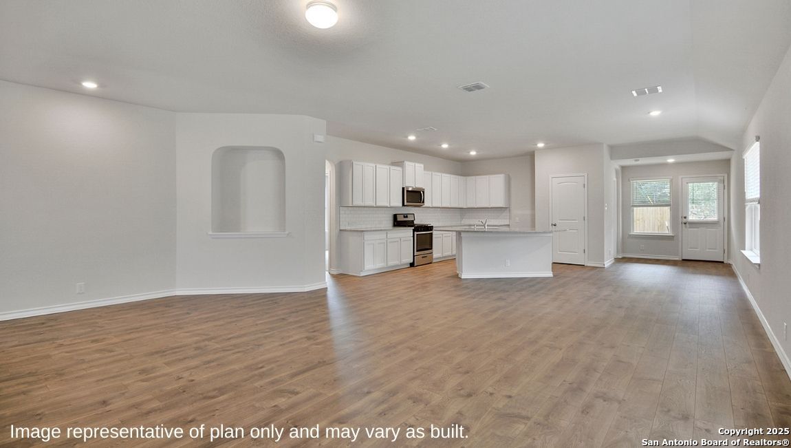 5032 Rancagua Converse, TX 78109 - Photo 5 of 36