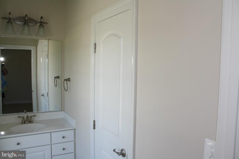 106 Sheppard Road Severna Park, MD 21146 - Photo 29 of 30 Bath