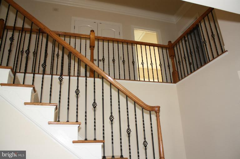 106 Sheppard Road Severna Park, MD 21146 - Photo 4 of 30 Interior (General)