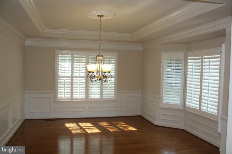 106 Sheppard Road Severna Park, MD 21146 - Photo 9 of 30 Dining Room