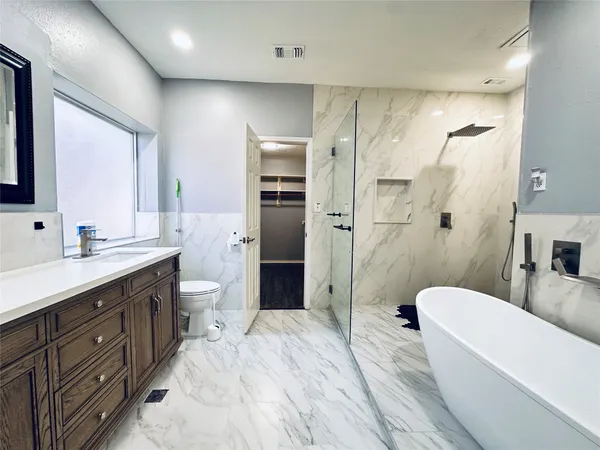 $2,800 | 9918 Aldwell Court, Houston, TX 77064