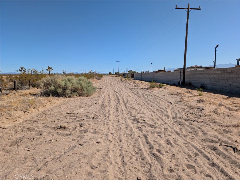 0 Verbena Parcel Road, Unit 312813111 Adelanto, CA 92301 - Photo 9 of 20 a view of a dry yard
