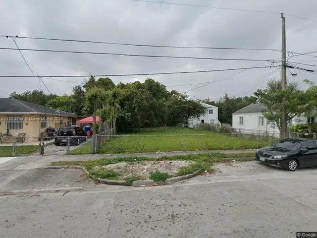 $400,000 | 5620 Northwest 5th Court, Miami, FL 33127