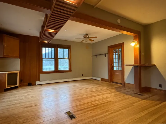 $1,732 | 173 Leesville Road, Moodus, CT 06469