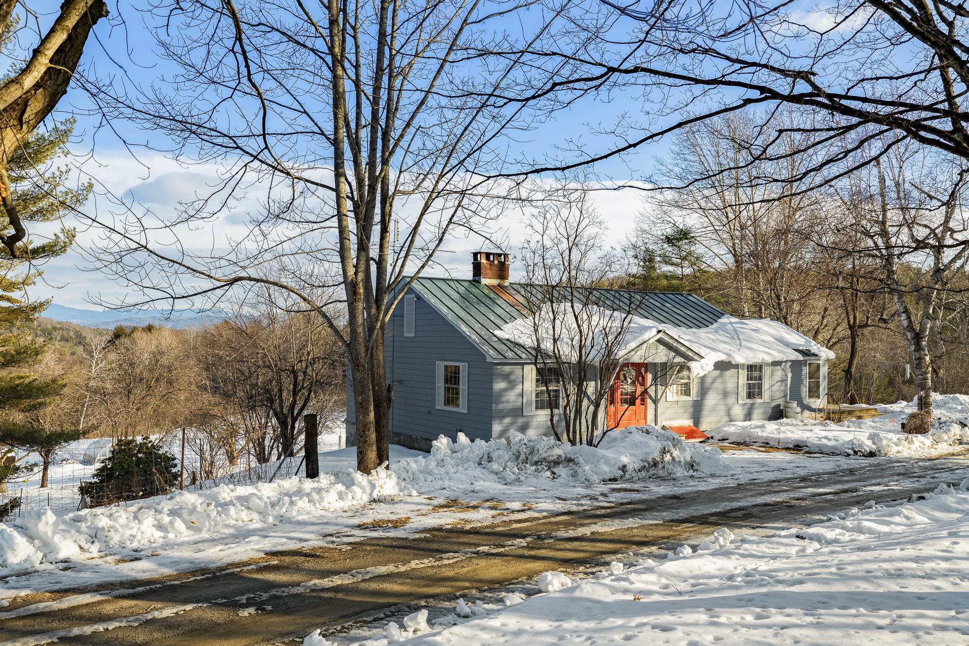 1670 Marton Road Windsor, VT 05089 - Photo 4 of 39