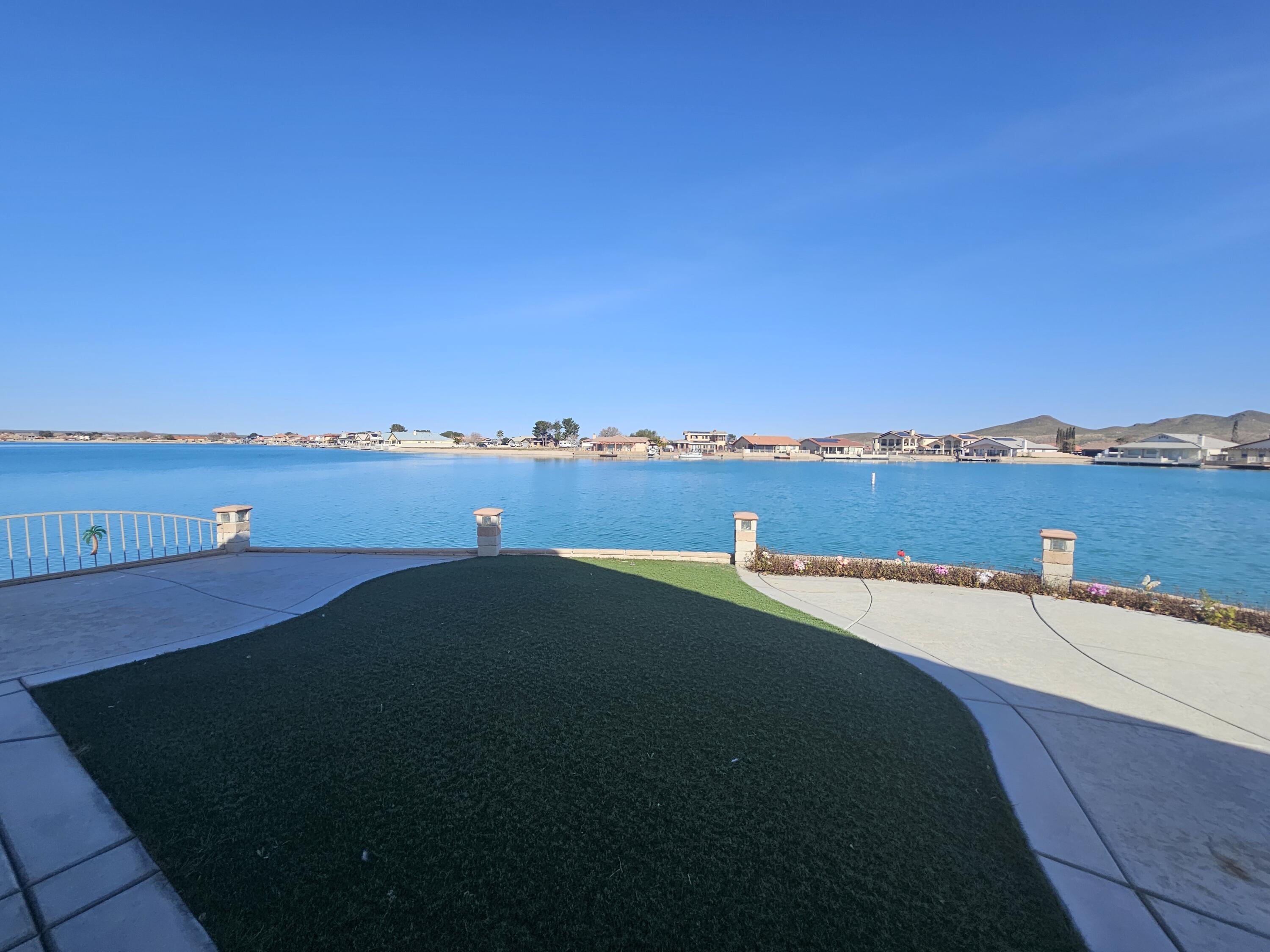 26461 Edgewater Lane Helendale, CA 92342 - Photo 24 of 24 ewwaterview2