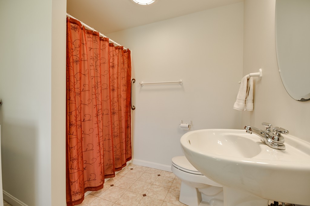 13 Sherwood Road Natick, MA 01760 - Photo 13 of 22 Gallery Image 13