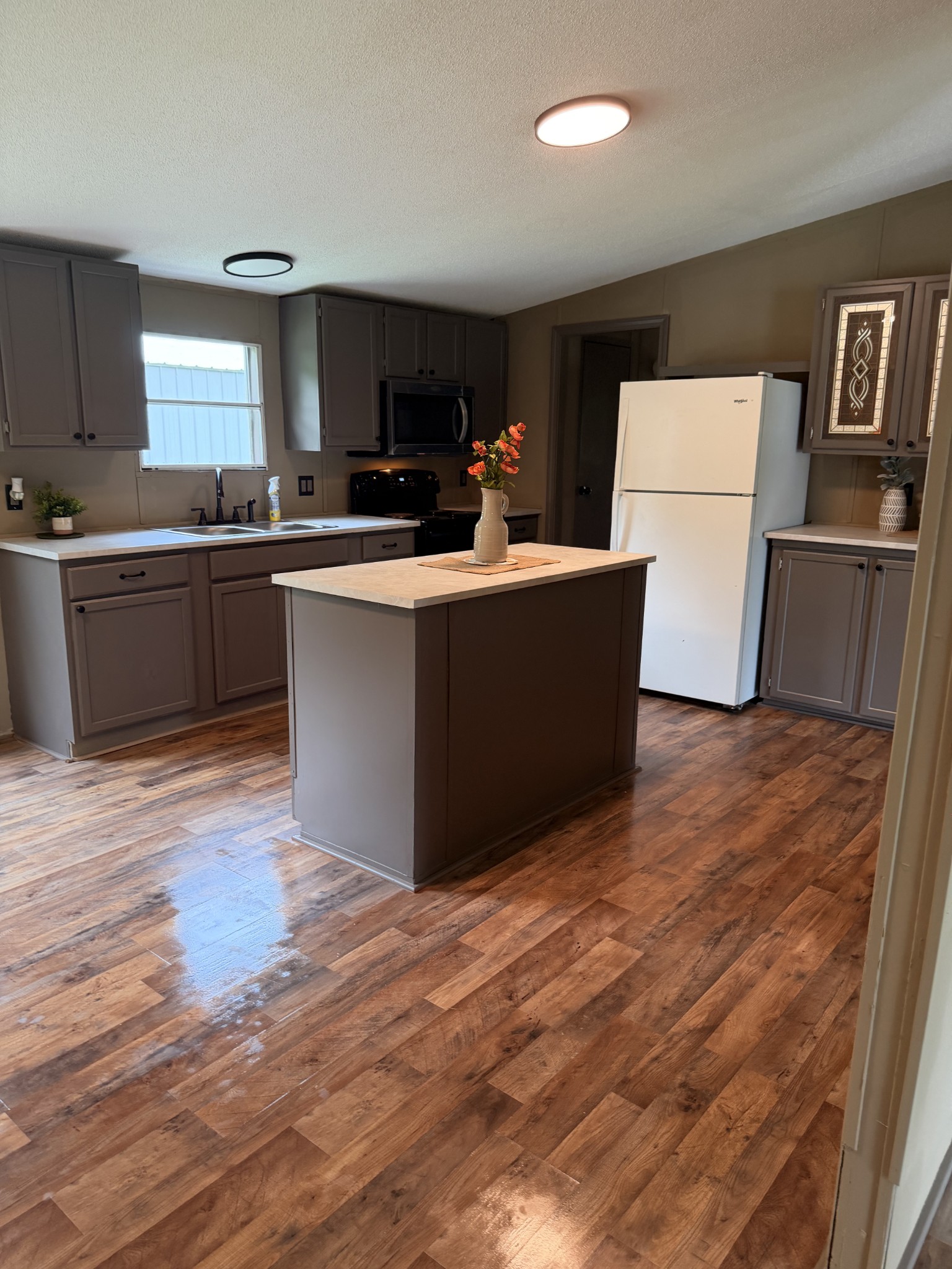 1751 Union Camp Road Lafayette, TN 37083 - Photo 3 of 17