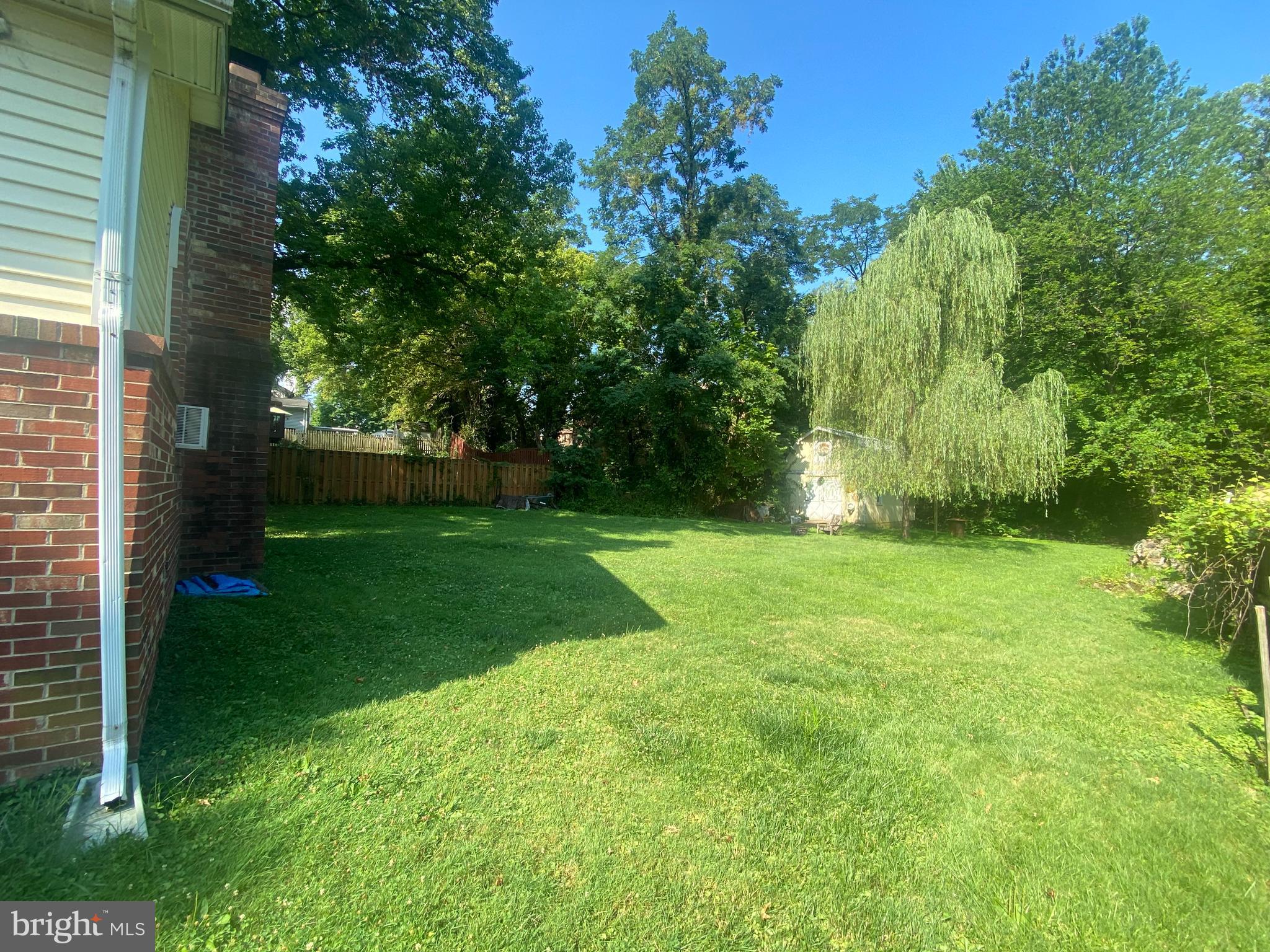 104 Water Street Gaithersburg, MD 20877 - Photo 3 of 10