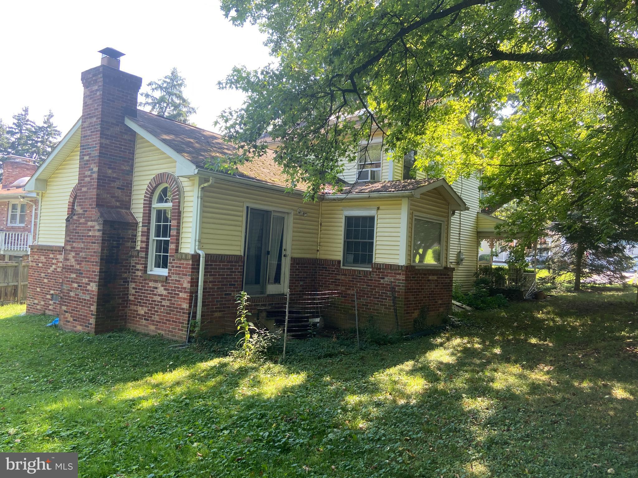 104 Water Street Gaithersburg, MD 20877 - Photo 6 of 10