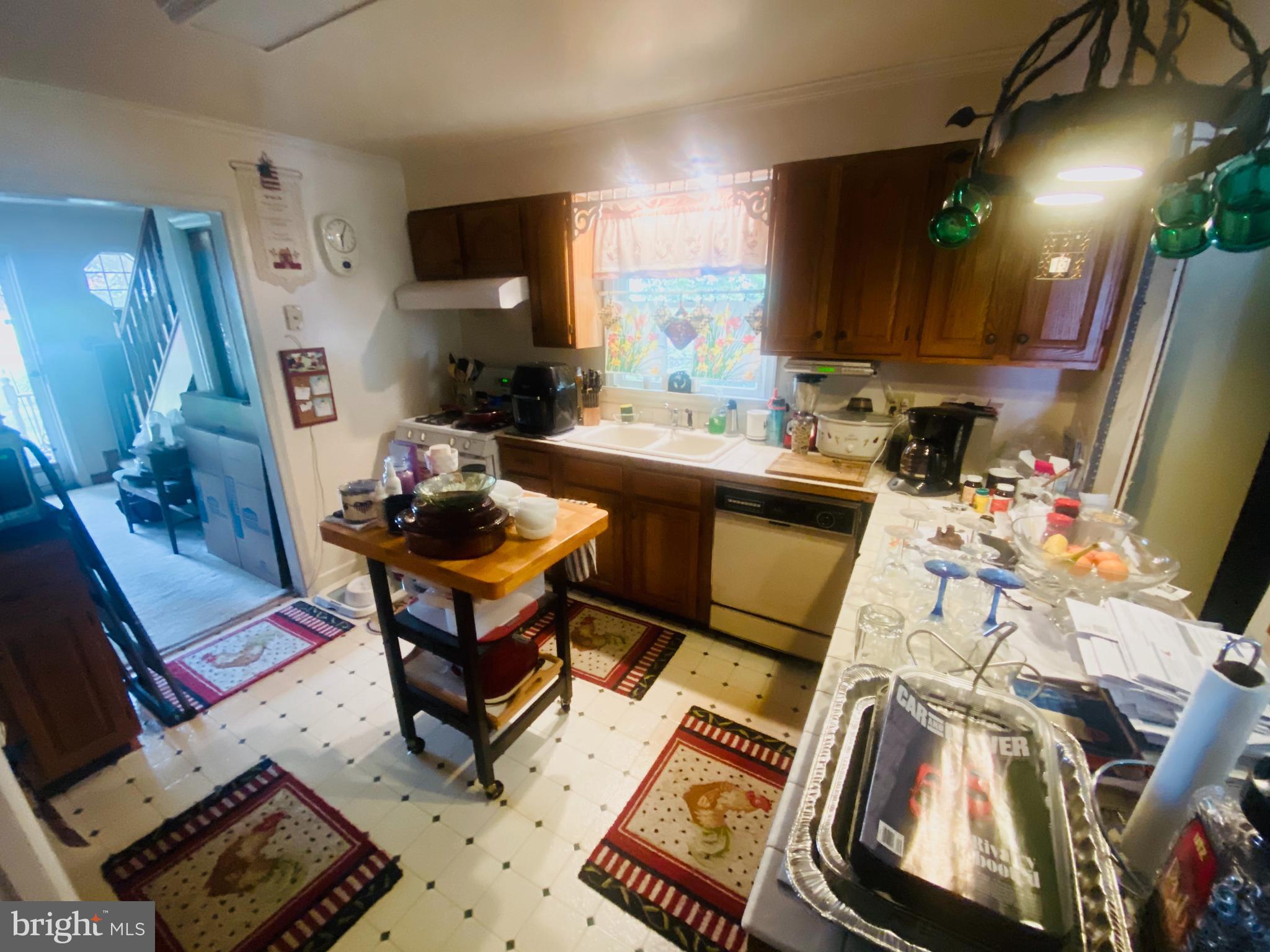 104 Water Street Gaithersburg, MD 20877 - Photo 8 of 10