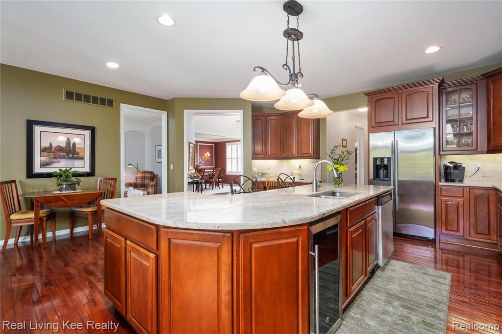 3821 Windingbrook Circle Rochester Hills, MI 48309 - Photo 6 of 33