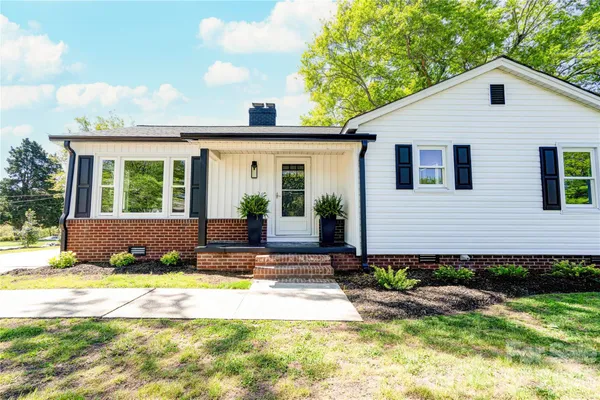 $247,000 | 763 Broad Street, Shelby, NC 28152