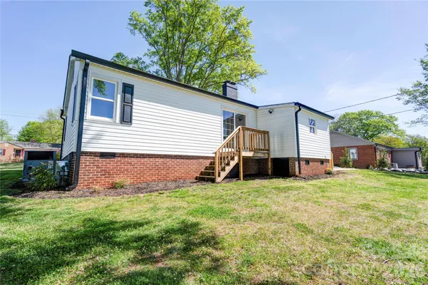 $247,000 | 763 Broad Street, Shelby, NC 28152