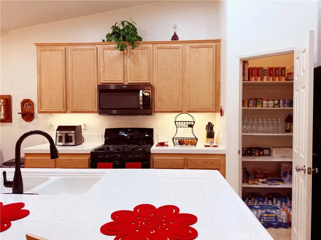 $462,000 | 13231 Cameron Street, Victorville, CA 92392