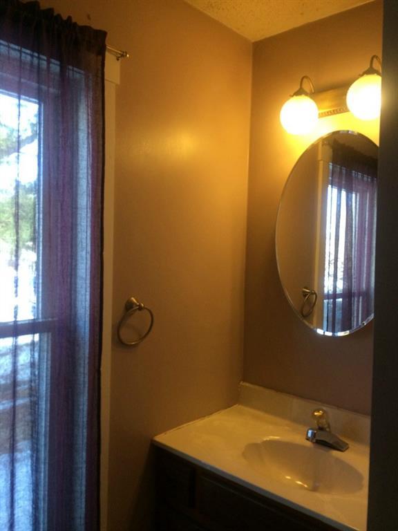 42 Oak Ridge Road Biddeford, ME 04005 - Photo 5 of 12 Photo