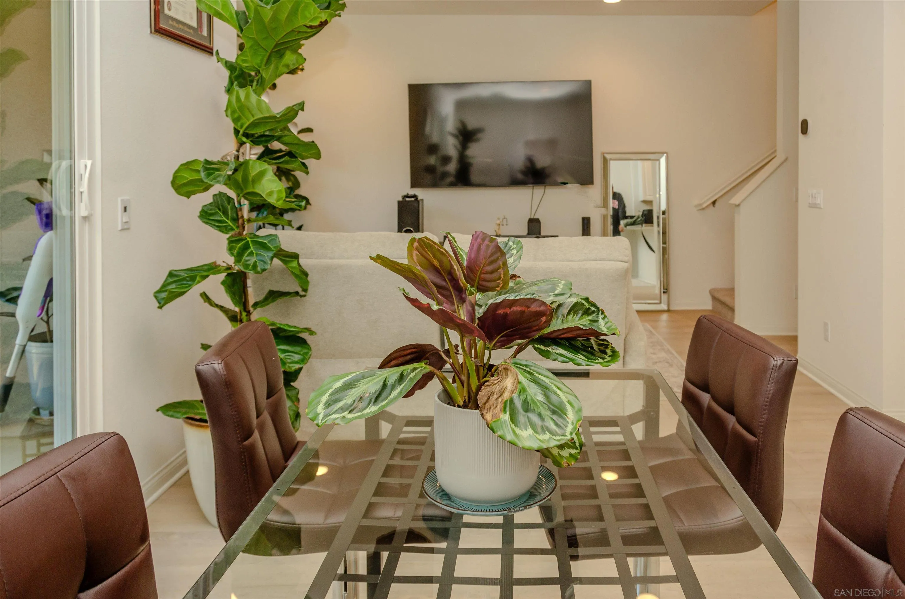 2818 Boldo Street Spring Valley, CA 91977 - Photo 9 of 29 Gallery Image 9