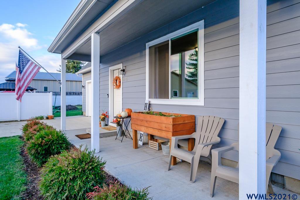 1145 South 9th Street Lebanon, OR 97355 - Photo 5 of 42