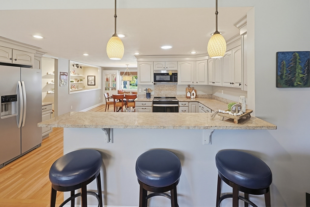6 Haverstock Road Franklin, MA 02038 - Photo 14 of 42