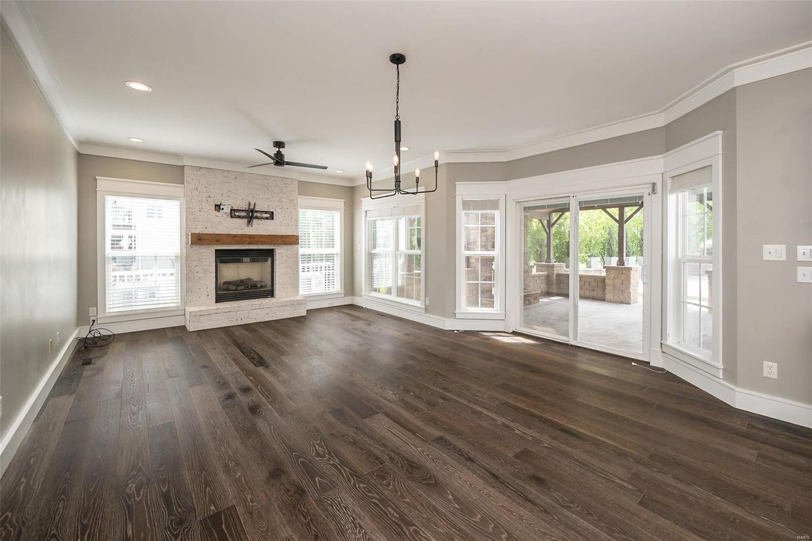 6513 Crescent View Drive St. Louis, MO 63129 - Photo 23 of 75