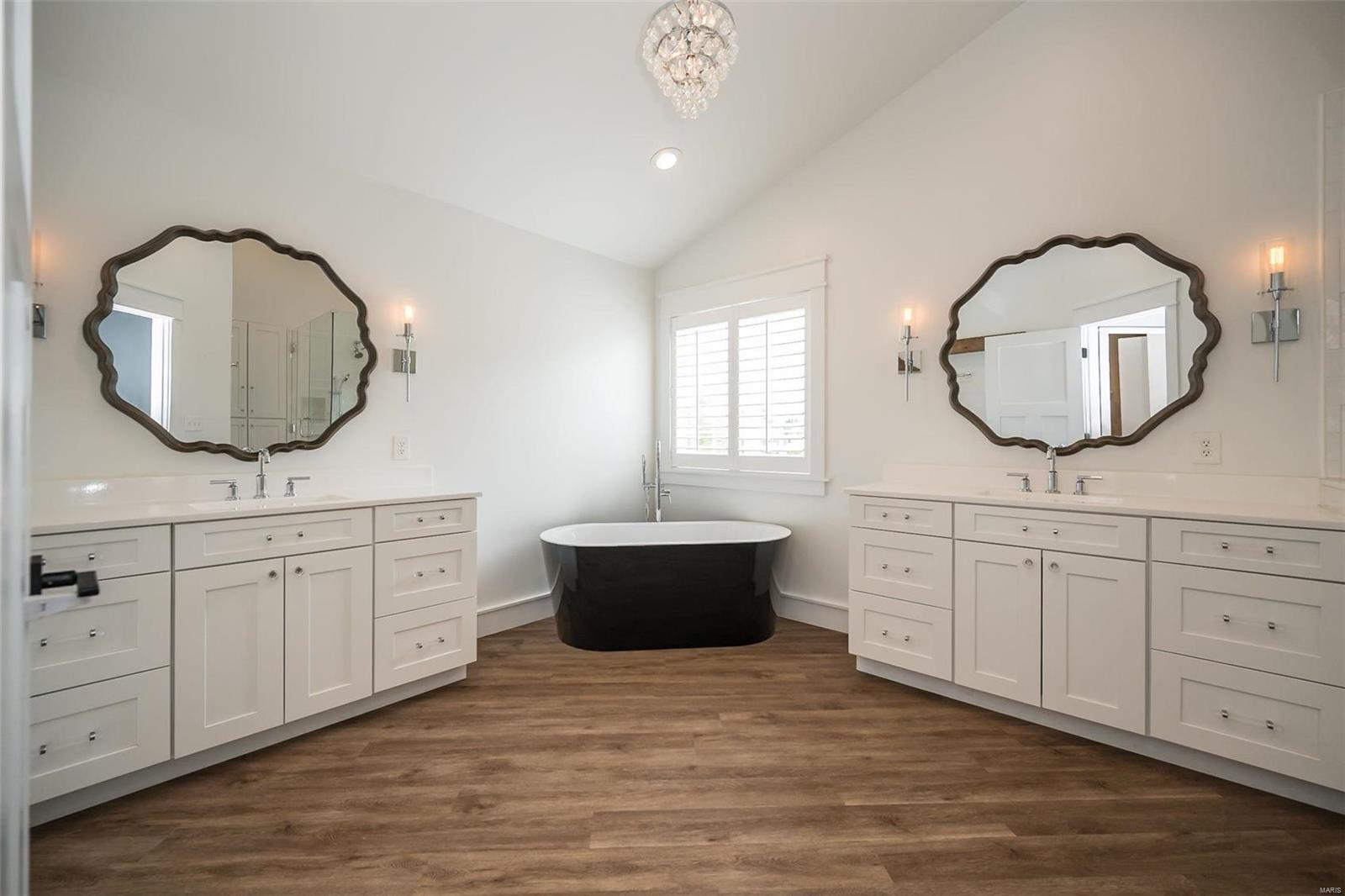 6513 Crescent View Drive St. Louis, MO 63129 - Photo 39 of 75