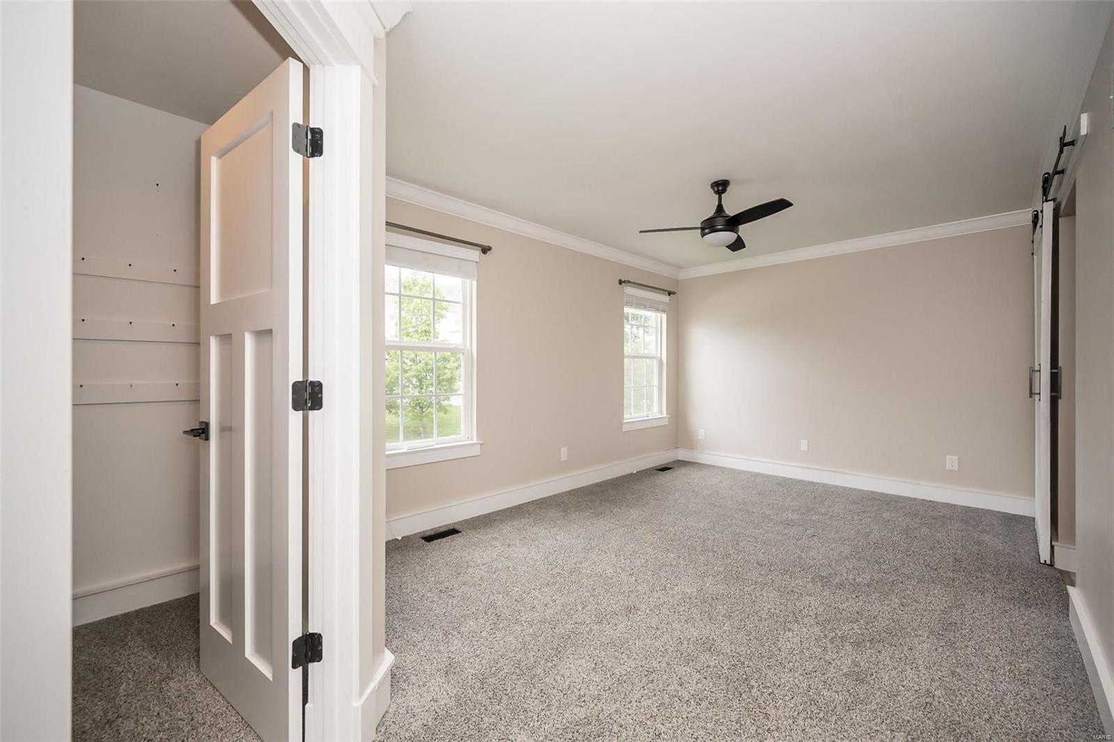 6513 Crescent View Drive St. Louis, MO 63129 - Photo 42 of 75