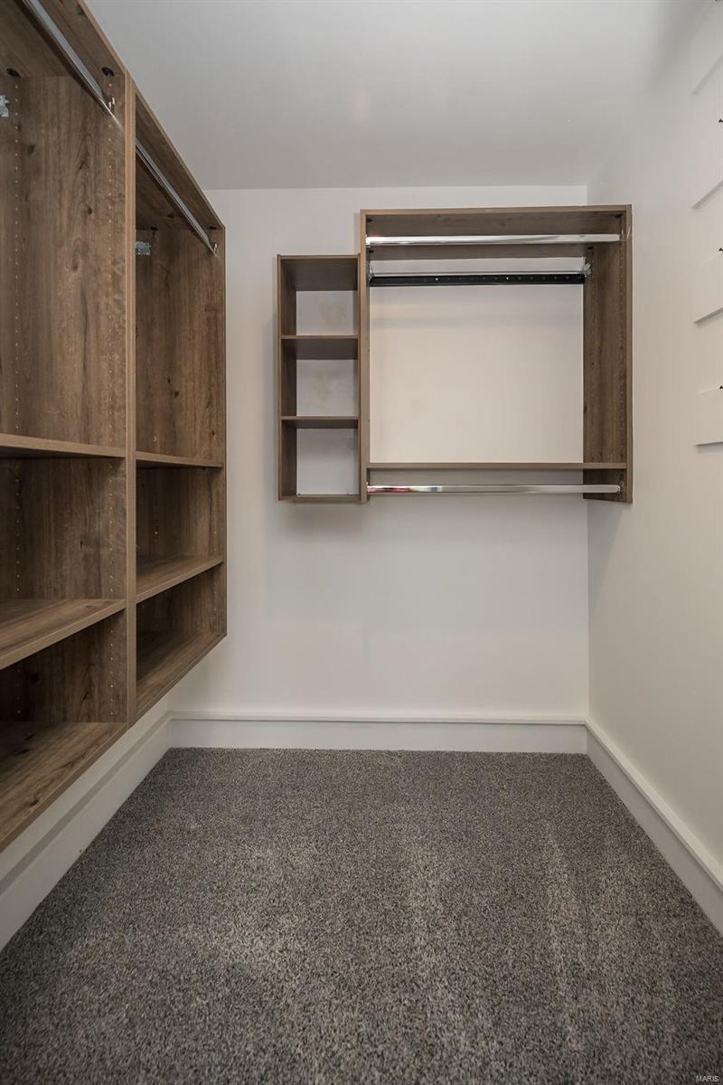 6513 Crescent View Drive St. Louis, MO 63129 - Photo 53 of 75