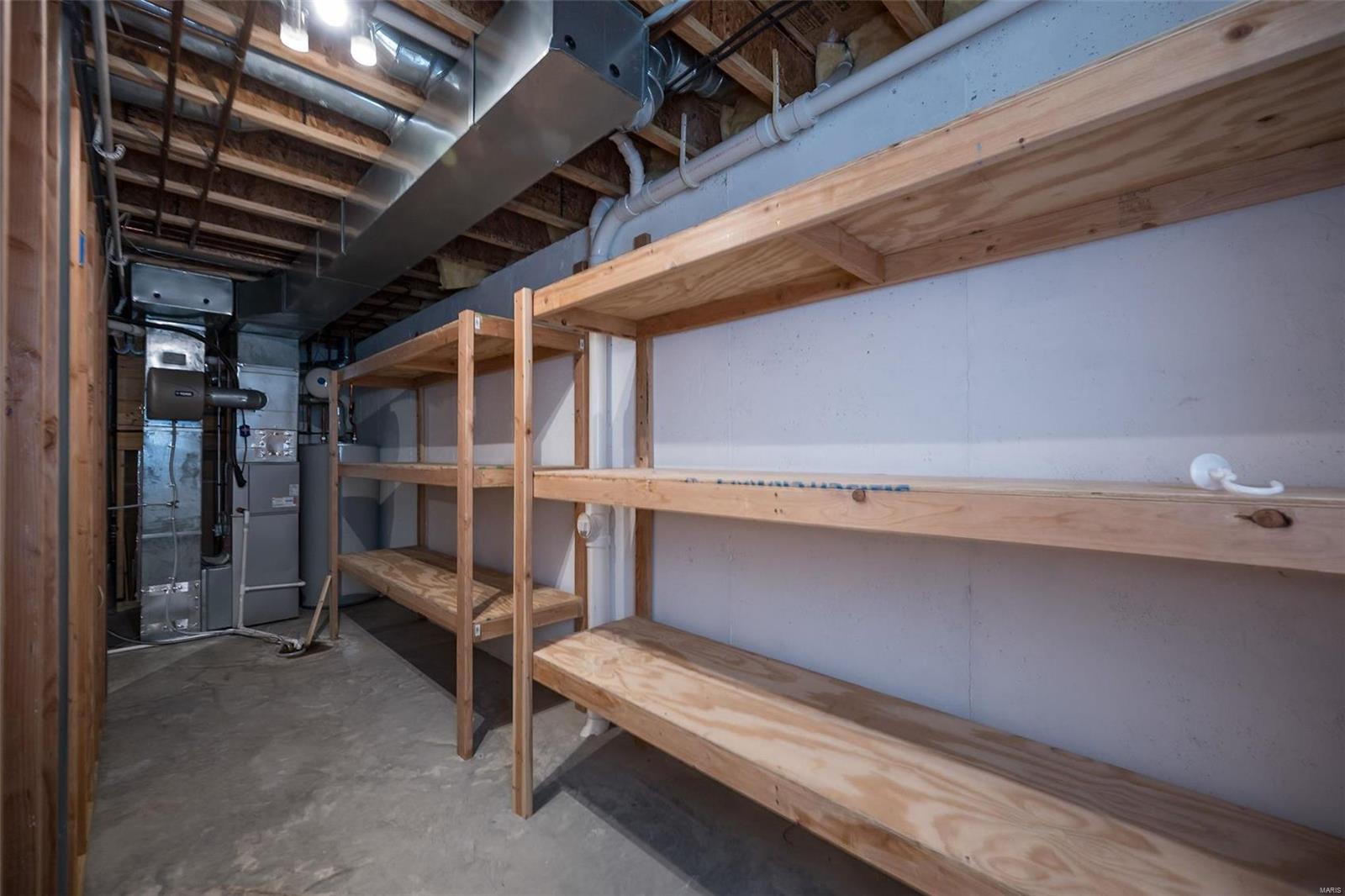 6513 Crescent View Drive St. Louis, MO 63129 - Photo 61 of 75