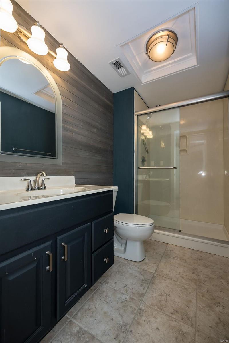 6513 Crescent View Drive St. Louis, MO 63129 - Photo 62 of 75