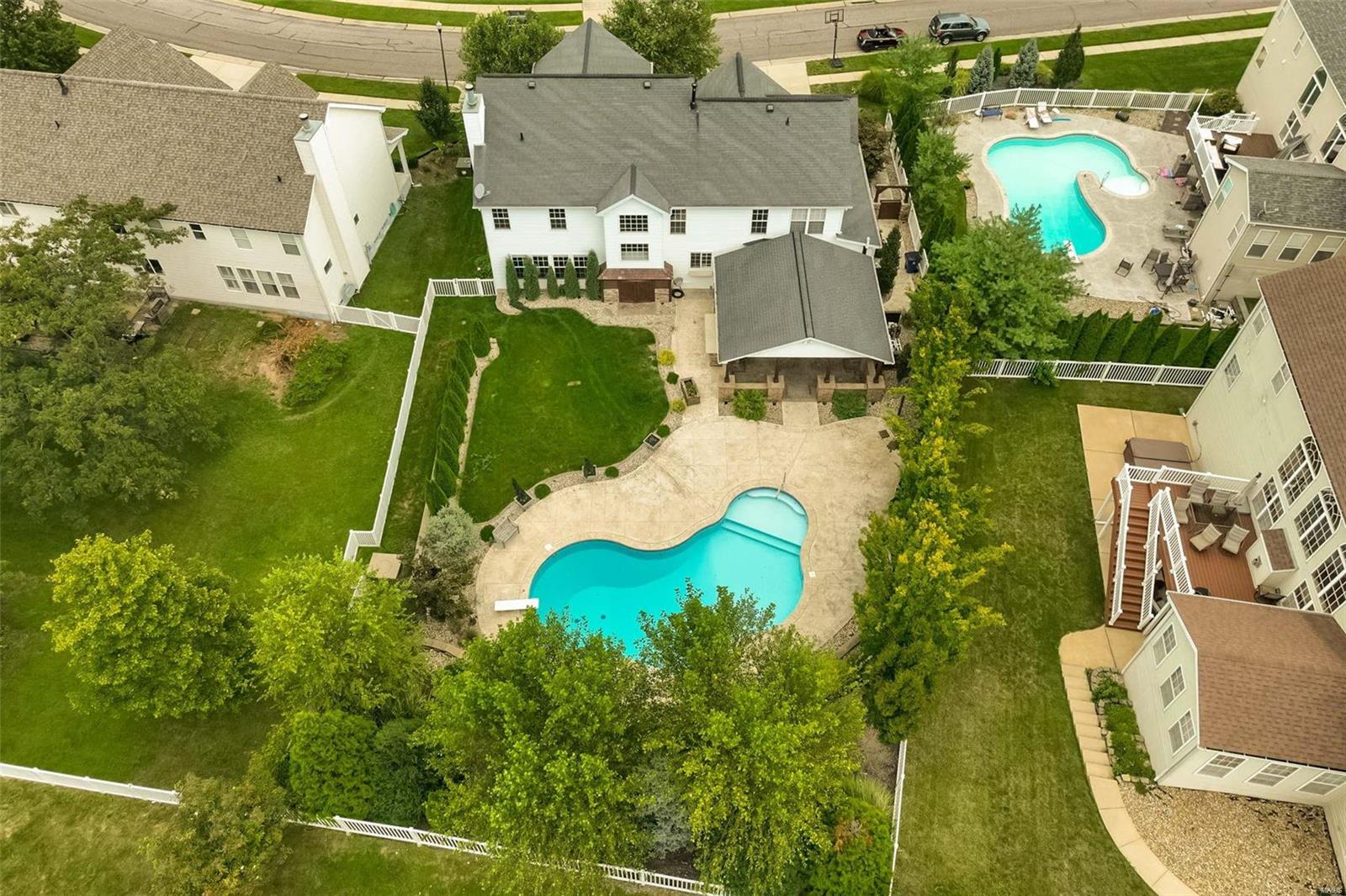 6513 Crescent View Drive St. Louis, MO 63129 - Photo 70 of 75