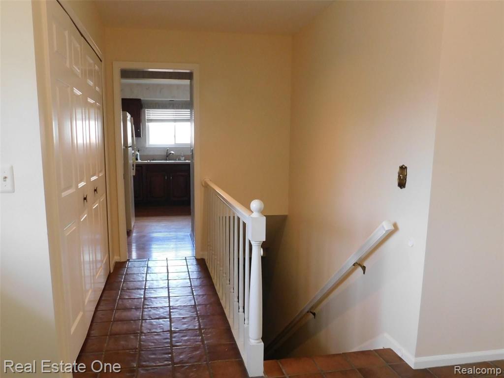 565 Augusta Drive Rochester Hills, MI 48309 - Photo 10 of 30