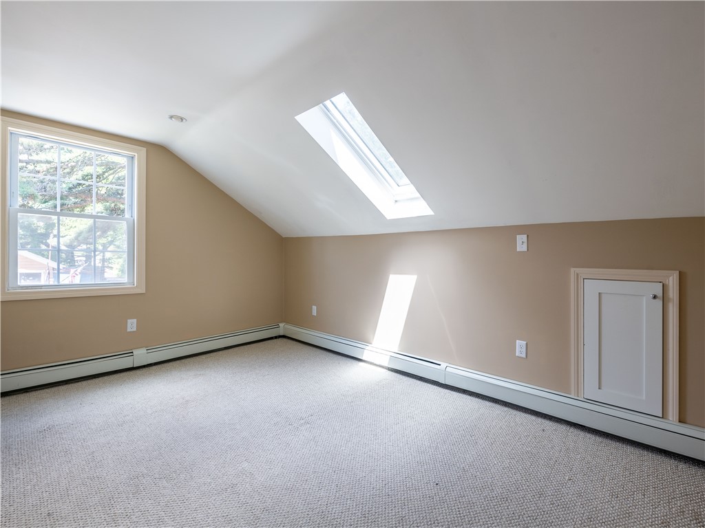 44 Riverside Avenue Warwick, RI 02889 - Photo 20 of 28 Gallery Image 20