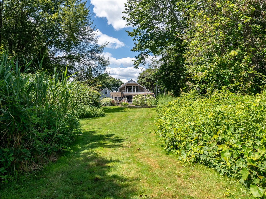 44 Riverside Avenue Warwick, RI 02889 - Photo 8 of 28 Gallery Image 8