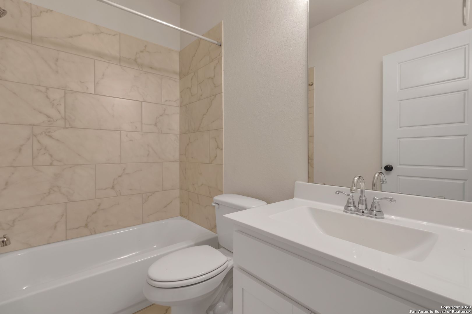 107 Matador Boerne, TX 78006 - Photo 21 of 35 a bathroom with a sink toilet and a bathtub