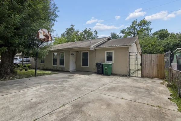 $200,000 | 1002 Grenfell Lane, Houston, TX 77076