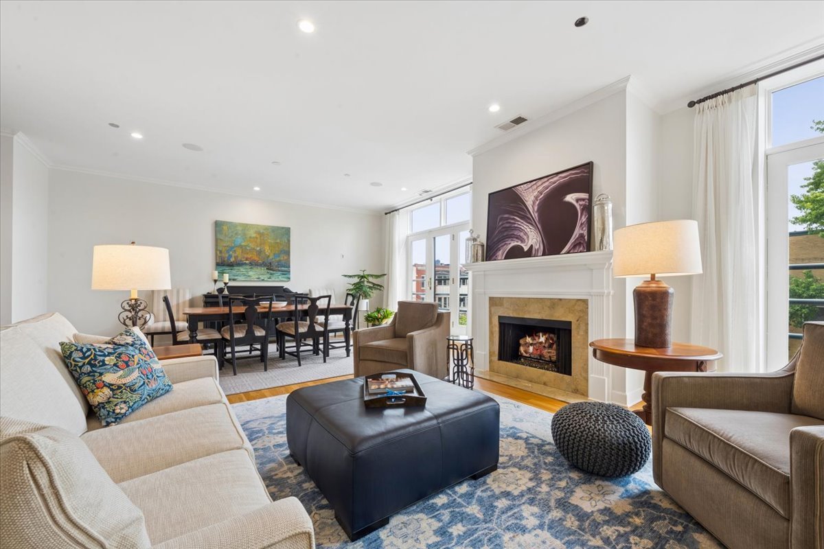 2100 North Racine Avenue, Unit 3D Chicago, IL 60614 - Photo 17 of 49