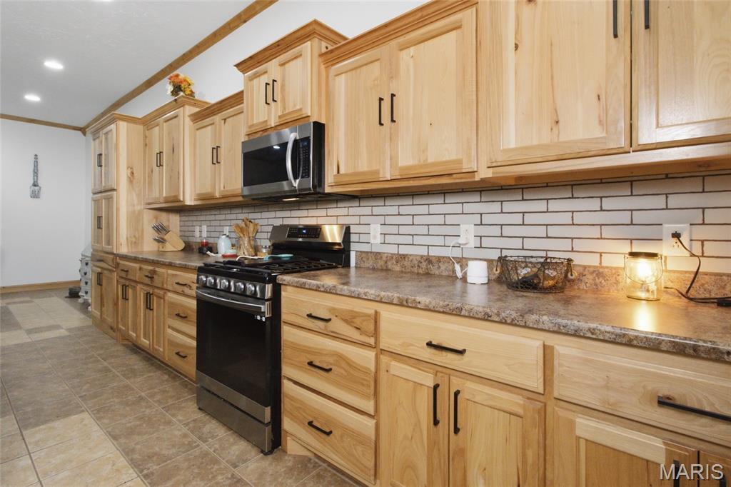 16705 Oak Hill Drive Road Houston, MO 65483 - Photo 8 of 36