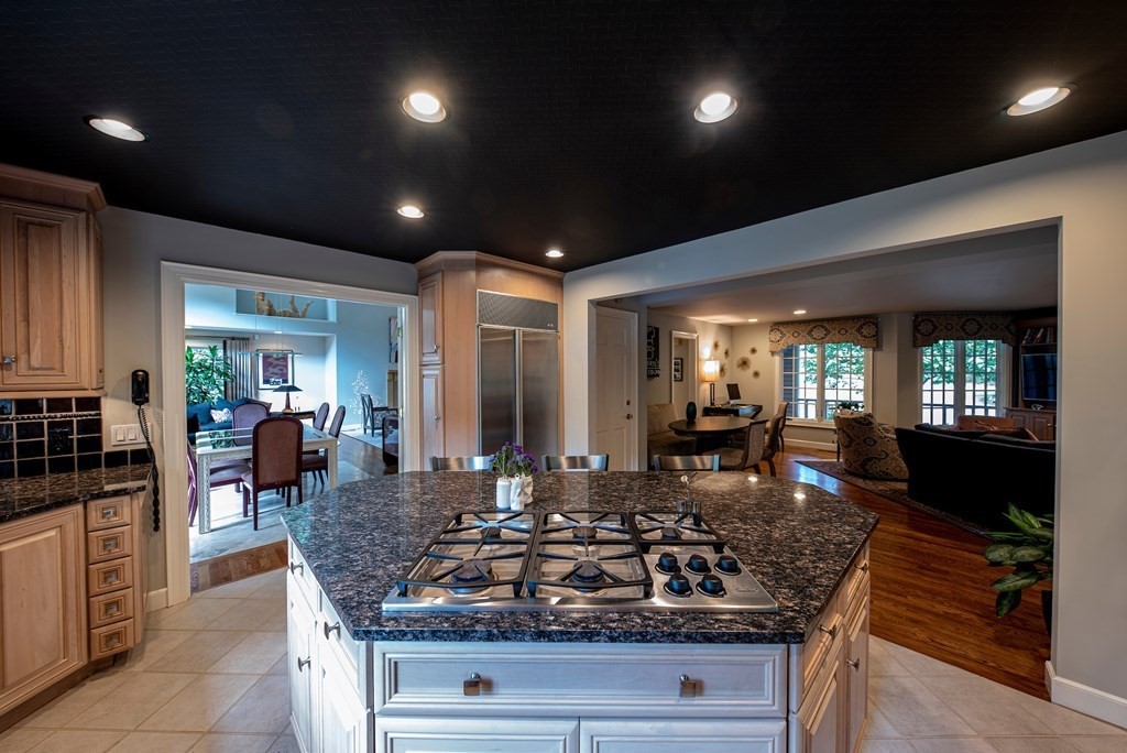 17 Phillips Pond Road Natick, MA 01760 - Photo 11 of 29
